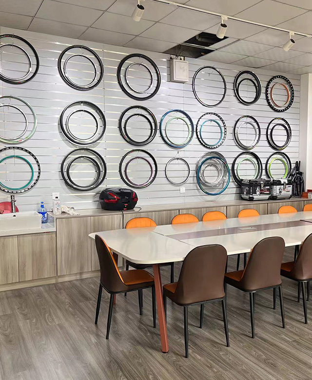 Partnering with leading brands in the bicycle industry